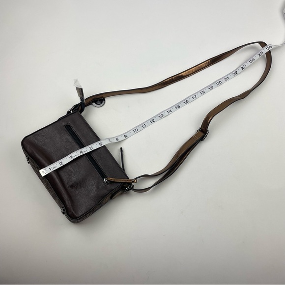 Celine Dion Black Shoulder bag Faux Leather with Silver Inserts Pockets NEW - Picture 7 of 10